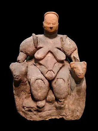 Femme assise de Çatal Höyük&nbsp;(en) sur un trône orné de félins