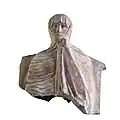 Femme voilée assise (Ve-IVe&nbsp;siècle&nbsp;av. J.-C.).