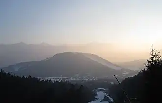 Vue de la face nord-est du Gschwandtkopf vers la vallée de l'Inn.