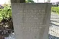 Dans ce cimetière reposent 3&nbsp;993&nbsp;soldats tombés au cours de la Première Guerre mondiale.