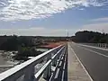 Vue vers le sud depuis le sommet du pont, vers Soma.