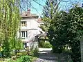 Le moulin Saint-Rieul sur l'Aunette, rue du moulin Saint-Rieul au faubourg Villevert.