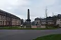 Place Charles Thumann avec le second château à gauche.
