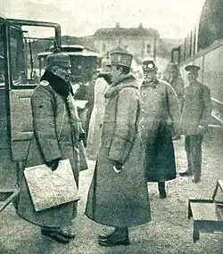 Photographie de Guillaume II et Charles Ier, en uniformes militaires.