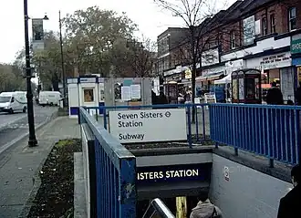 Image illustrative de l’article Seven Sisters (métro de Londres)