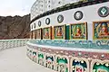Sculptures sur le stupa