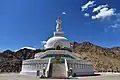 Vue générale du Shanti Stupa. Septembre 2021.