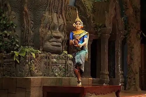 Danseuse khmer à Siem Reap, Cambodge (2014)