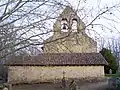 Vue ouest du porche et du clocher-pignon (déc.&nbsp;2009)