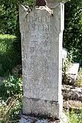 La tombe classée MH du père Castéra à Monclaris (avr.&nbsp;2011).