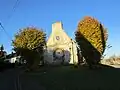 Soleil couchant sur la chapelle.