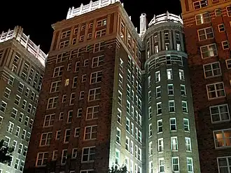 Le Skirvin Hilton à Oklahoma City ( Oklahoma, États-Unis )