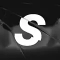 Logo Shorthand blanc sur fond noir depuis juillet 2023