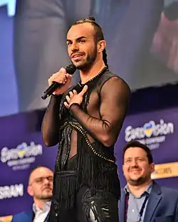 Description de cette image, également commentée ci-après