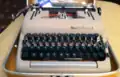 Machine a écrire Smith Corona de 1958