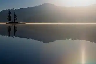 Image illustrative de l’article Lac Snag