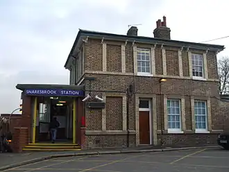 Image illustrative de l’article Snaresbrook (métro de Londres)