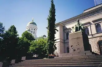 Statue de Snellman.