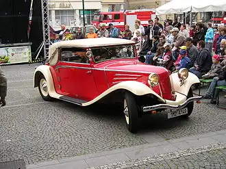 Tatra 52