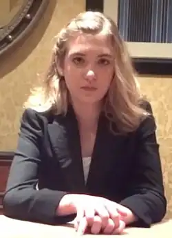 Sophie Nélisse interprète Zoe Tanner.