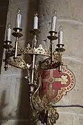 Croix et chandelier de consécration à l'abbaye Saint-Jean de Sorde.
