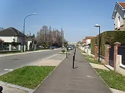 Sortie de Fontenay-Trésigny avenue Général Leclerc.
