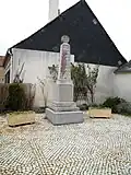 Le monument aux morts.