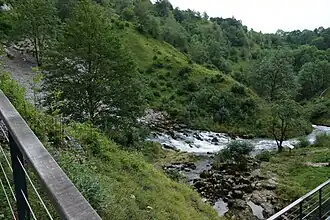 Autre point de vue sur la source de la Saine.