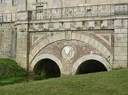 Source de la Barse sous le Château de Vendeuvre-sur-Barse.