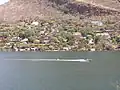 Barrage d'Hartbeespoort et village d'Kosmos.