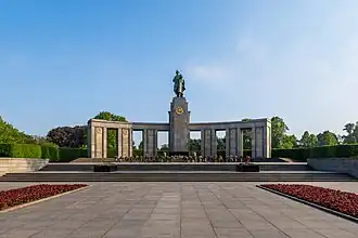 Mémorial soviétique de Tiergarten à Berlin.