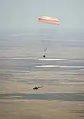 La capsule Soyouz TMA-03M pendant la descente.
