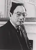 Spark Matsunaga, représentant (1971-1977) et sénateur (1977-1990) pour Hawaï.