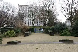 Image illustrative de l’article Square de la Porte-de-la-Plaine