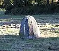 La stèle protohistorique de Saint-Kodelig en Plovan (dite « la motte de beurre ») 2