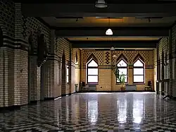 Le hall.