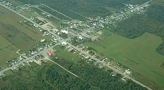 La route 291 traverse le village de Saint-Honoré-de-Témiscouata.