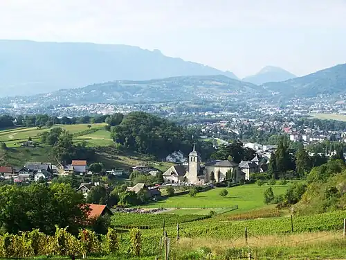 Le vignoble et ses coteaux
