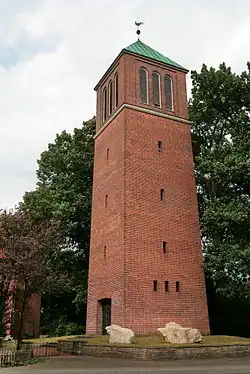Clocher de l'église Saint-Laurent de Nienhagen