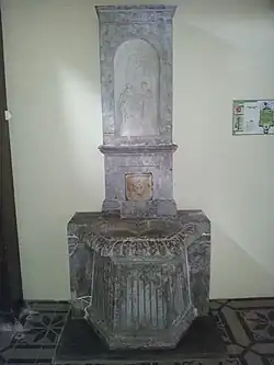 Fonts baptismaux.