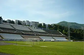 Tribune principale