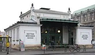 Le pavillon de style Art nouveau.