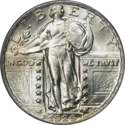 Pièce de monnaie représentant une femme debout, armée d'un bouclier, un rameau d'olivier dans la main droite, treize étoiles et les inscriptions In God We Trust, Liberty et 1926.