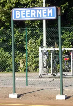 Panneau de quai.