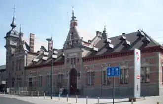 Ancien bâtiment voyageurs.