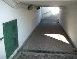 Souterrain.