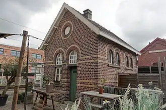 Pavillon des toilettes et de la lampisterie.