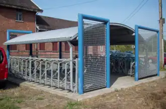 Parc à vélos.