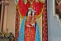 La statue de la Vierge Marie.