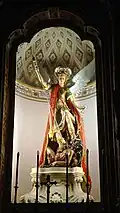 Statue de saint Michel archange.